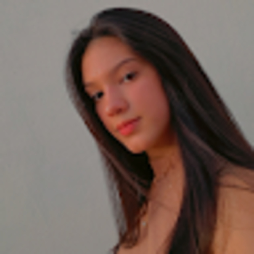 Meet your Posher, Daniella